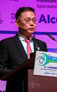 Datuk Murphy Chan speaking at the 3rd Asia Optometric Congress (AOC) conference